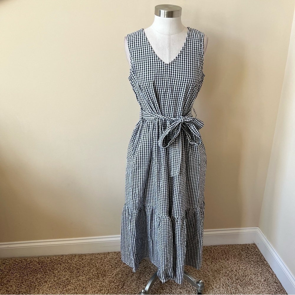 Barbour Navy and White Gingham V-Neck Midi Dress - Picture 4 of 13